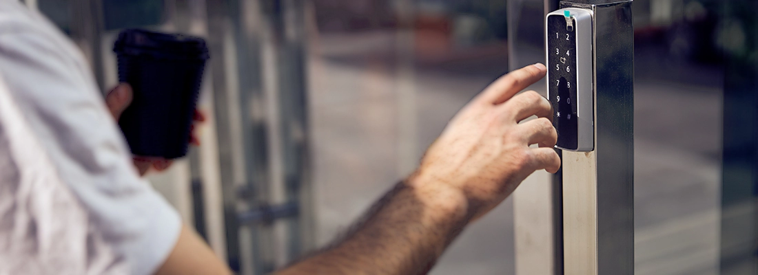 Enhance Storefront Security with Access Control Systems in Fountainebleau, FL